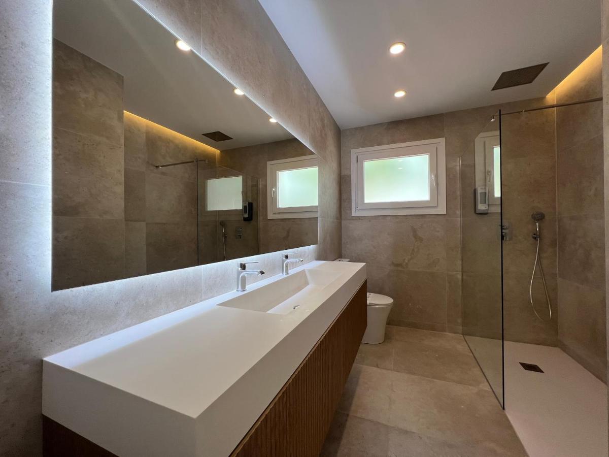 Angeles Beach II By Ele Apartments เบเลซ-มาลากา ภายนอก รูปภาพ
