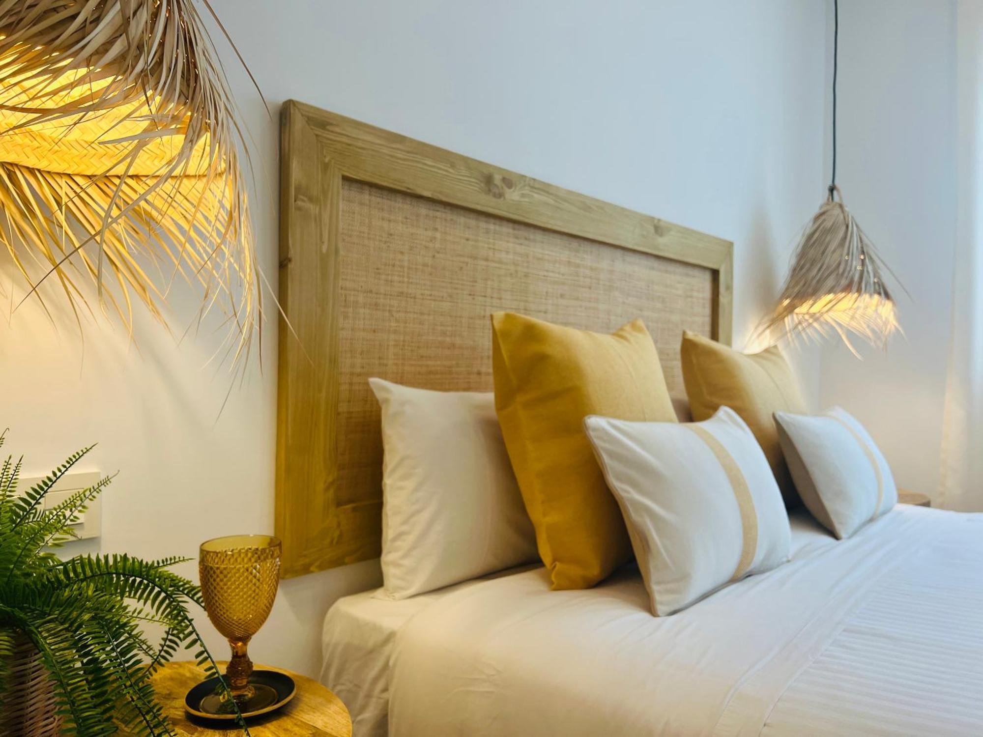 Angeles Beach II By Ele Apartments เบเลซ-มาลากา ภายนอก รูปภาพ