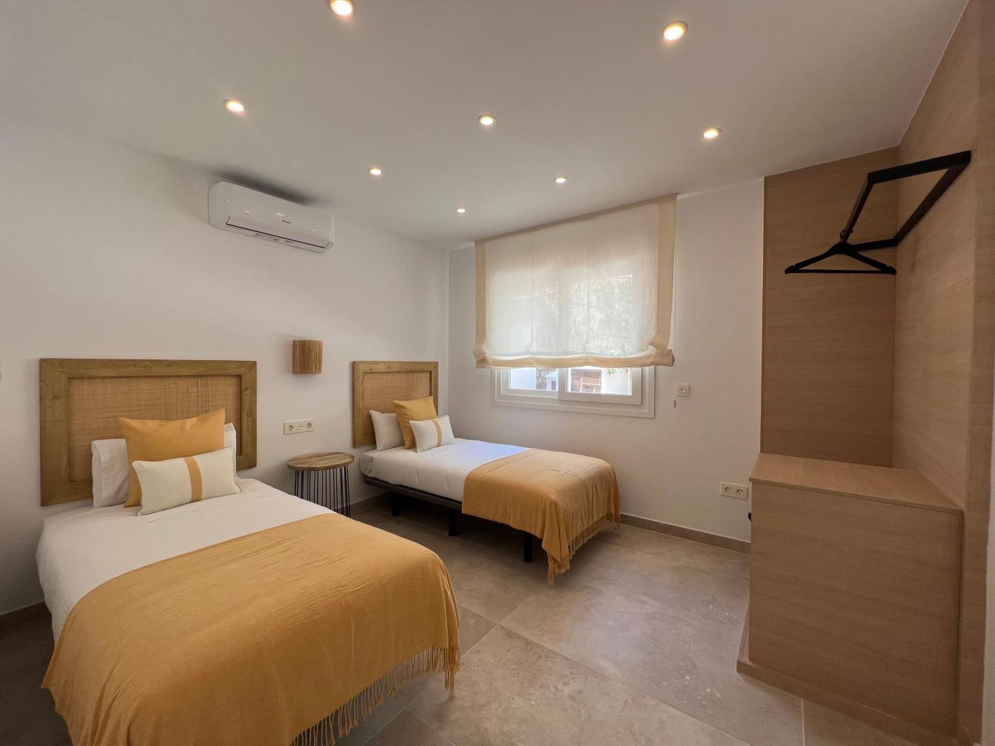 Angeles Beach II By Ele Apartments เบเลซ-มาลากา ภายนอก รูปภาพ