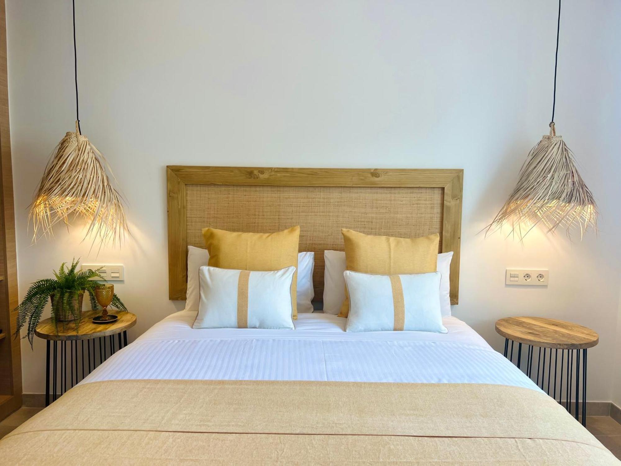 Angeles Beach II By Ele Apartments เบเลซ-มาลากา ภายนอก รูปภาพ
